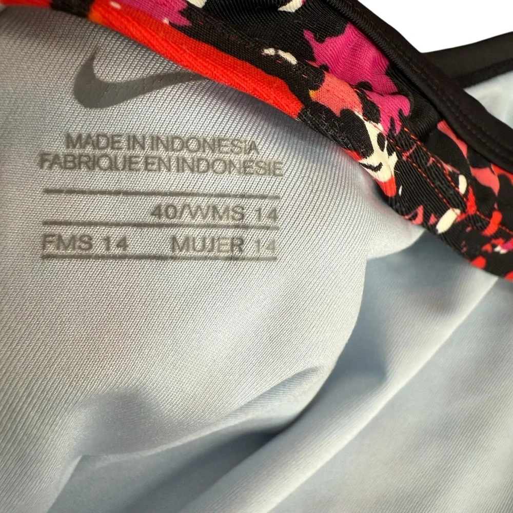 Nike Women’s Size 14 One‎ Piece Swimsuit Red Orange Abstract Open Back Sporty